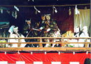 八木原諏訪神社の太々神楽の様子の写真