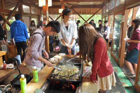 料理を作る様子