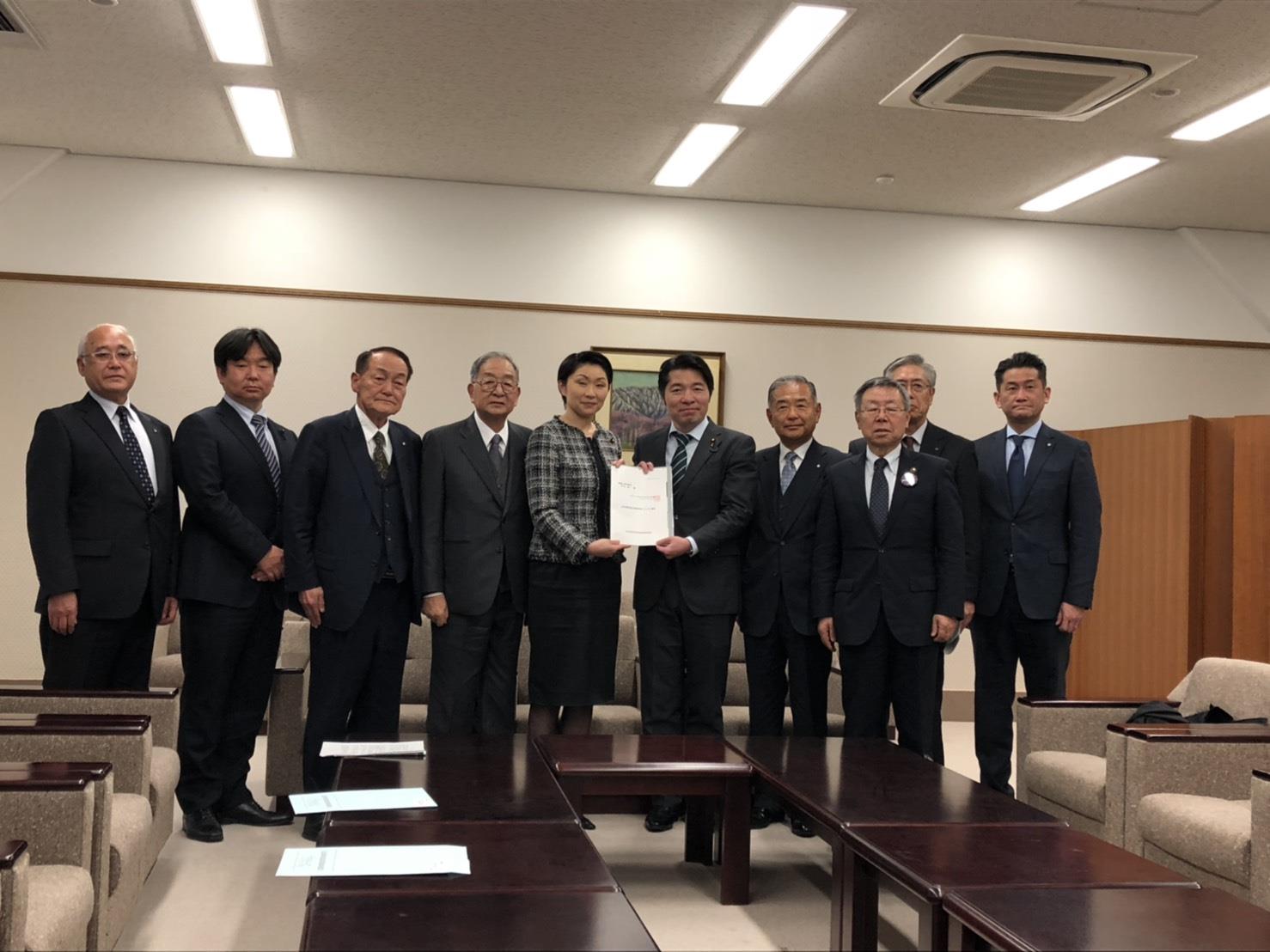 上信自動車道建設促進期成同盟会 要望活動の写真1