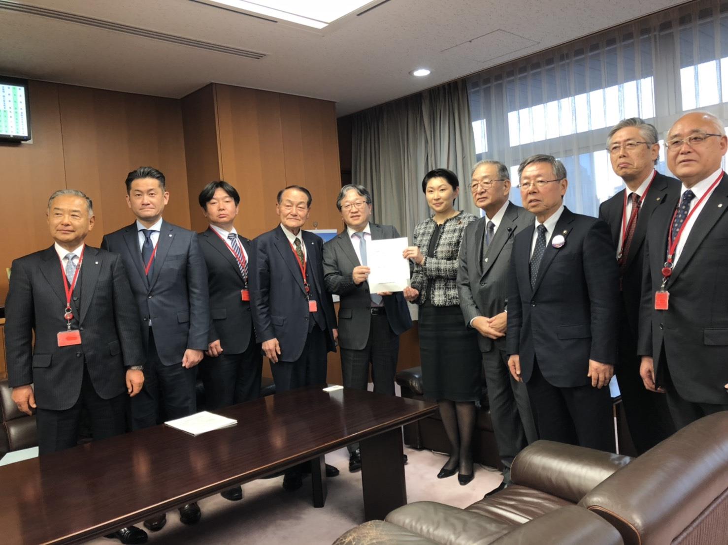 上信自動車道建設促進期成同盟会 要望活動の写真2