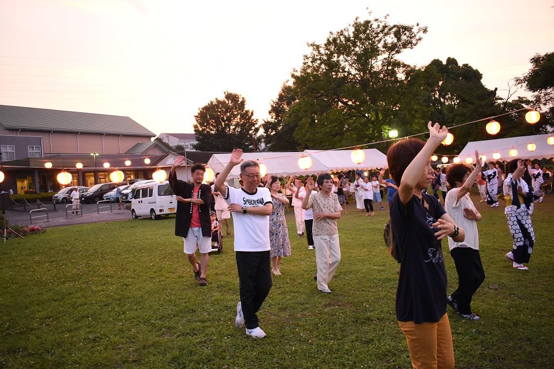 金島地区ふれあい夏祭り納涼祭の写真