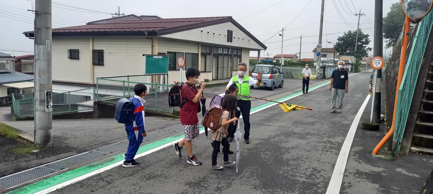 伊香保地区交通安全運動車両広報の写真