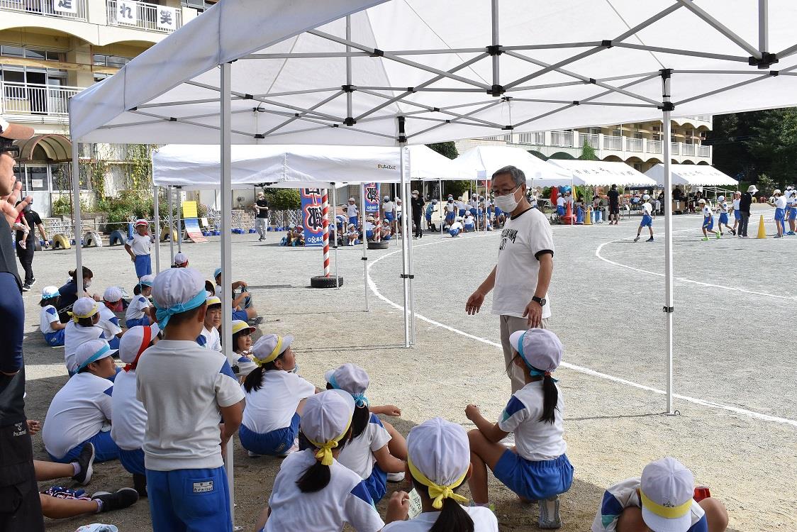 中郷主学校の運動会の写真