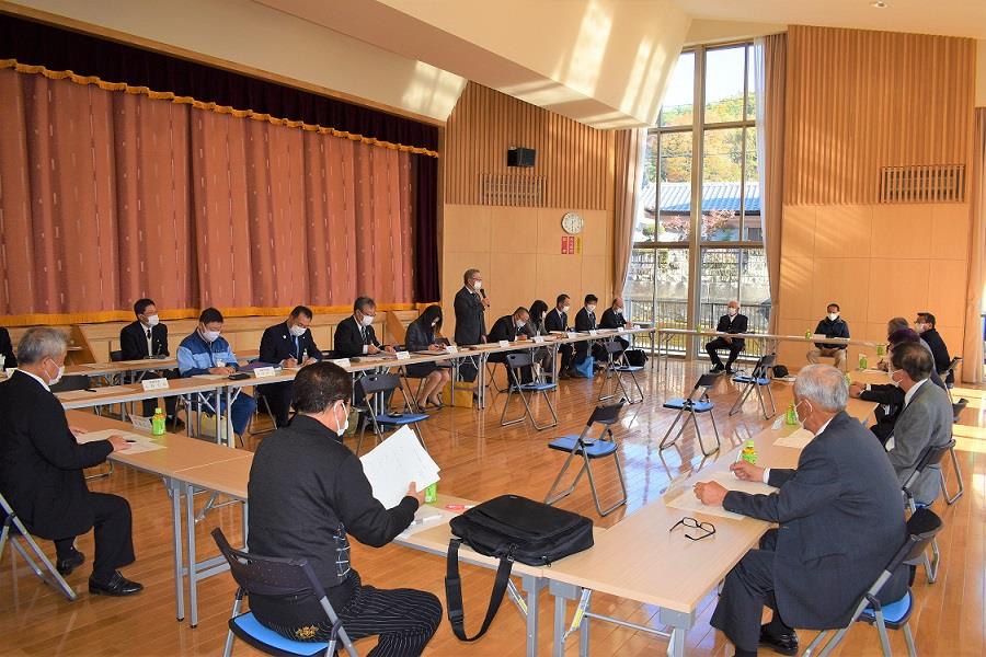 自治会長との懇談会（赤城北地区）の写真