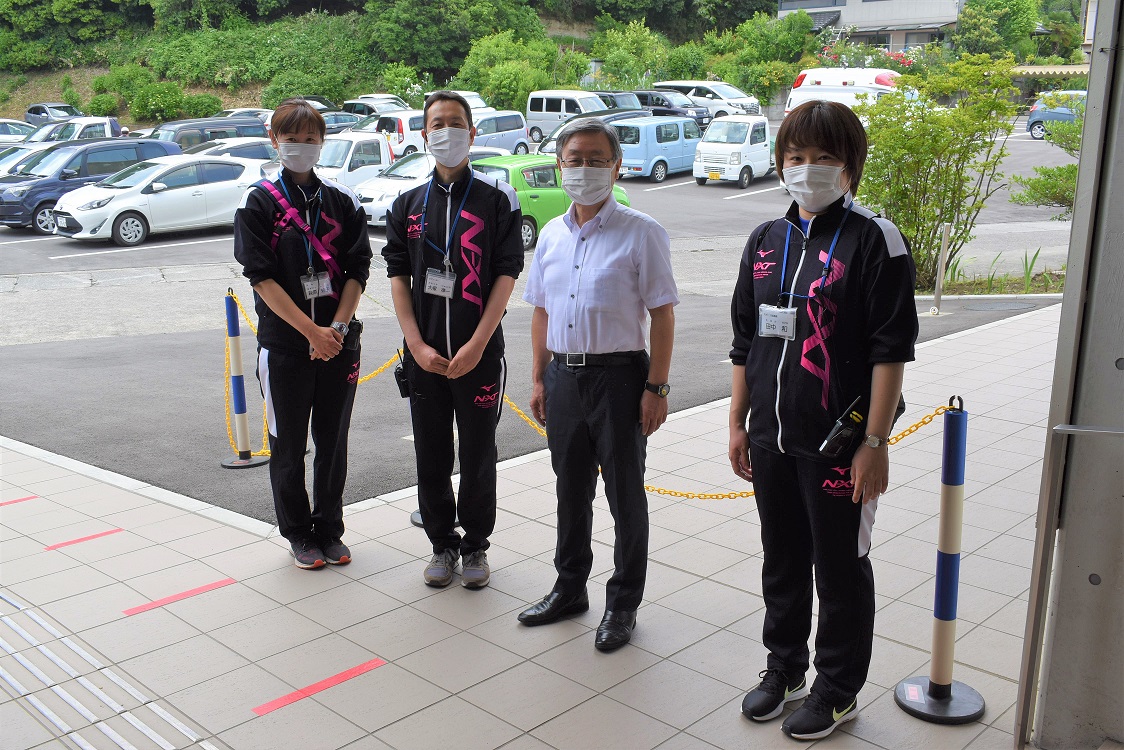 ゆうあいピック記念温水プール職員の皆さん