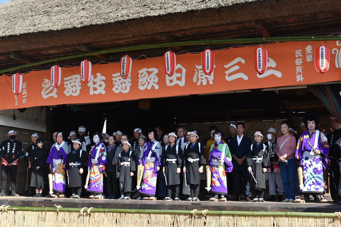 令和3年11月6日_上三原田の歌舞伎舞台2