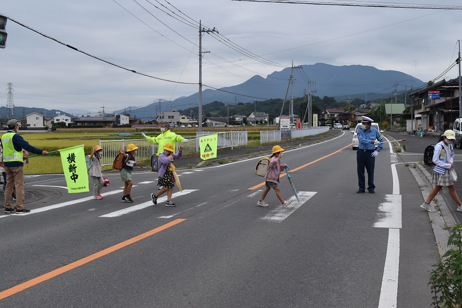 交通安全車両広報（子持地区）