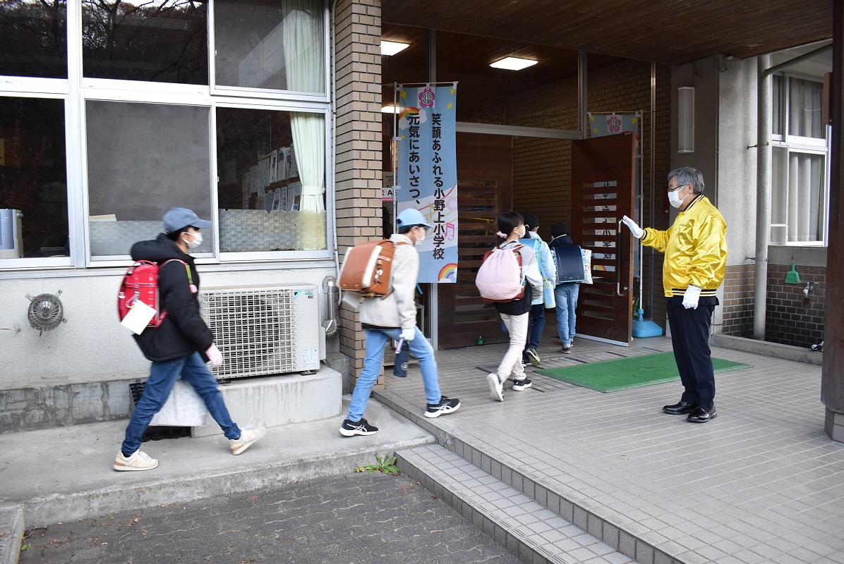 冬の県民交通安全運動（小野上地区）