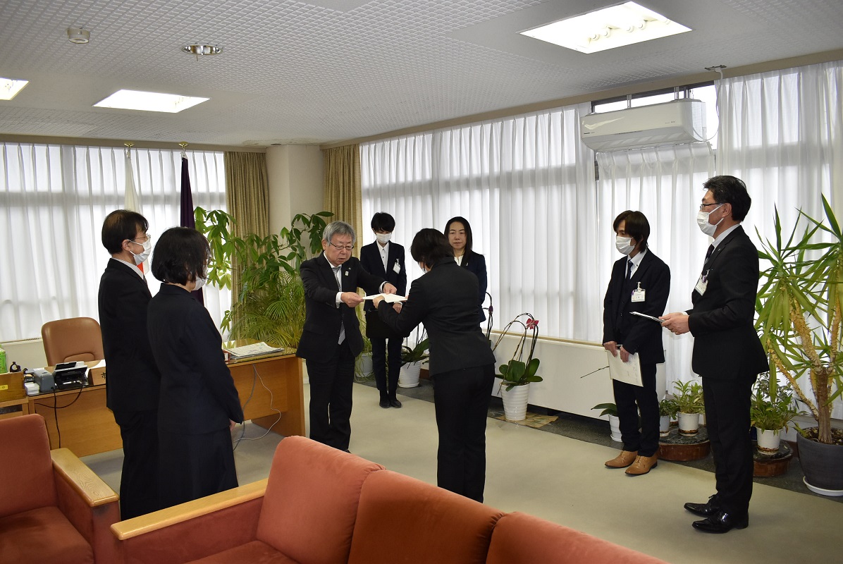 社協からの派遣終了職員辞令交付式