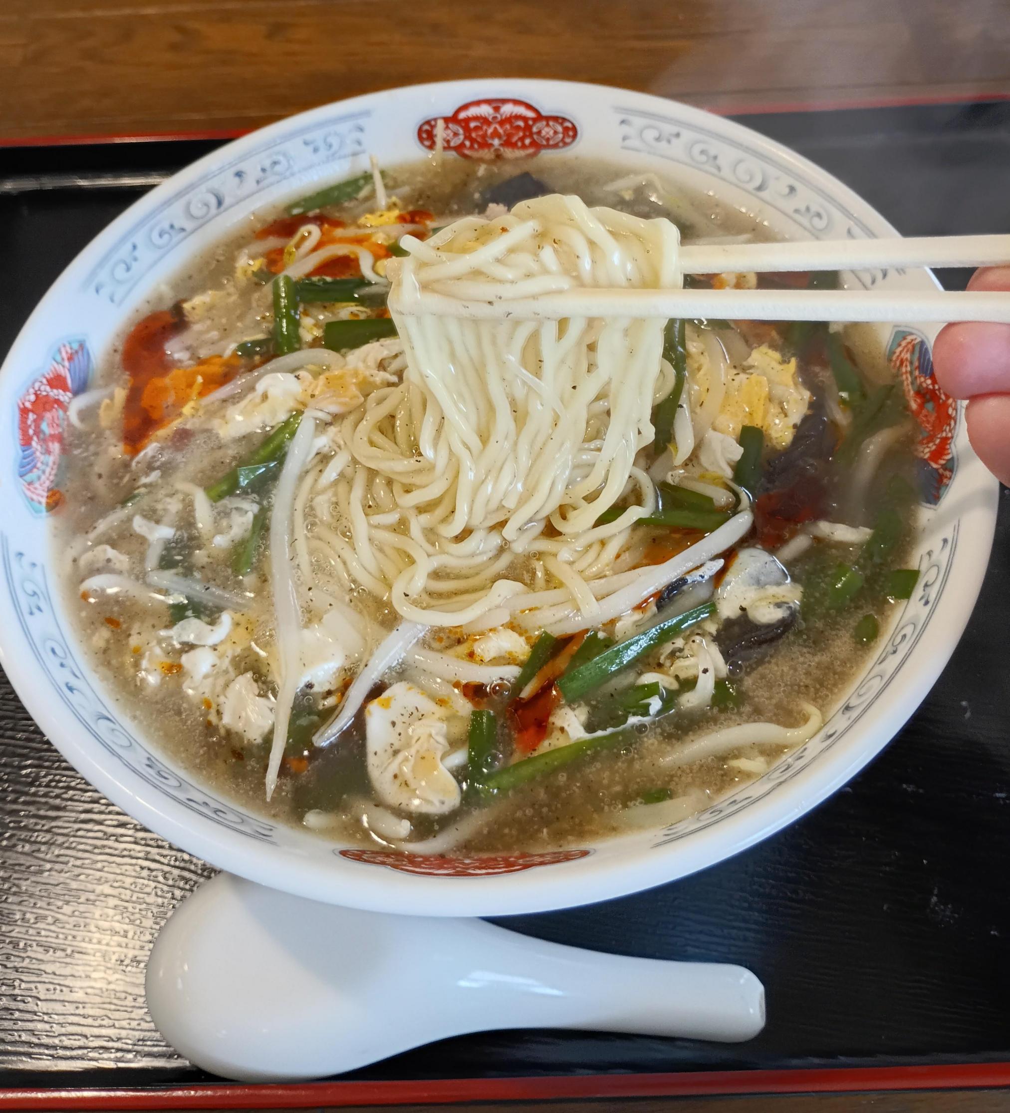 酸辣湯麺