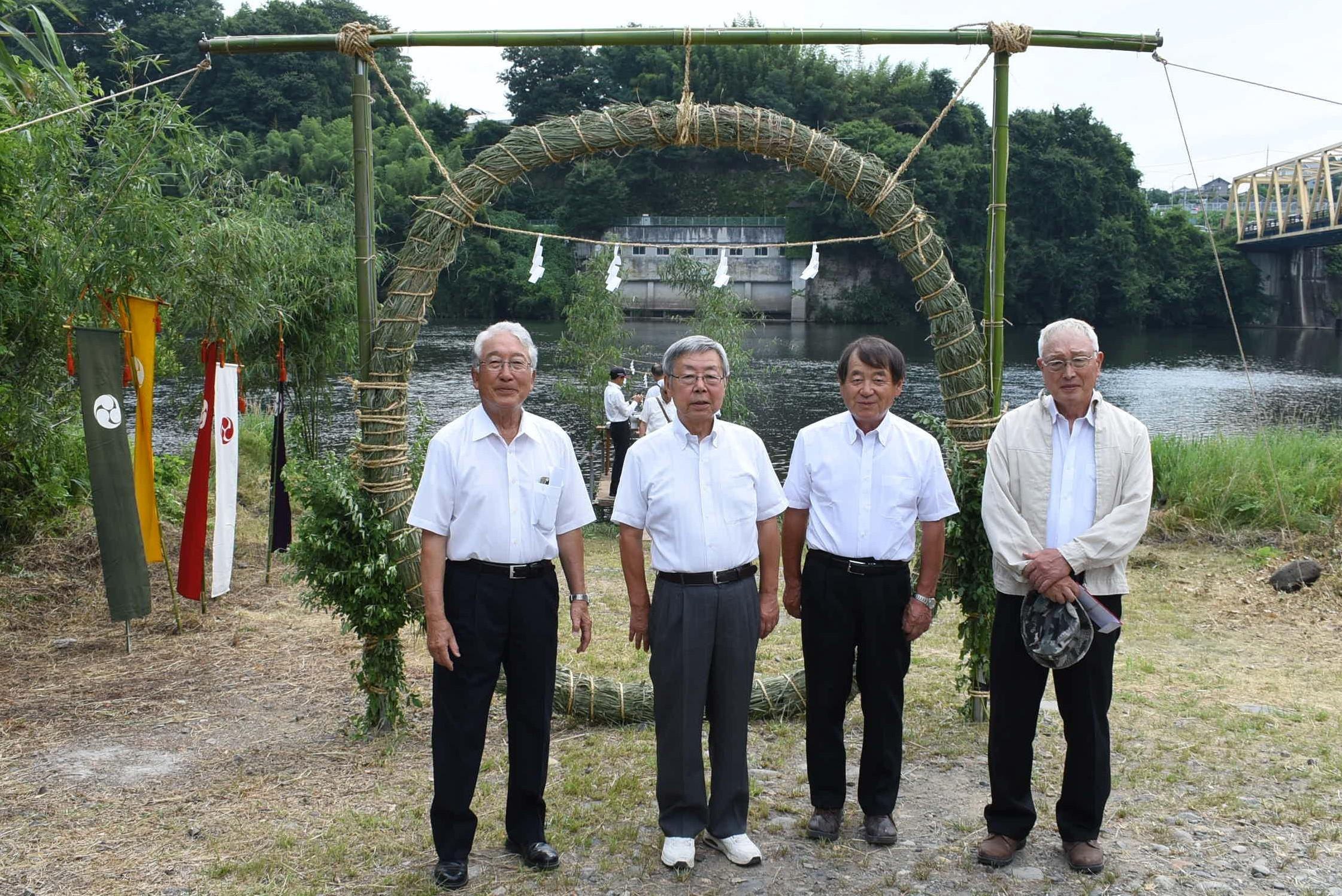 早尾神社禊流し例祭