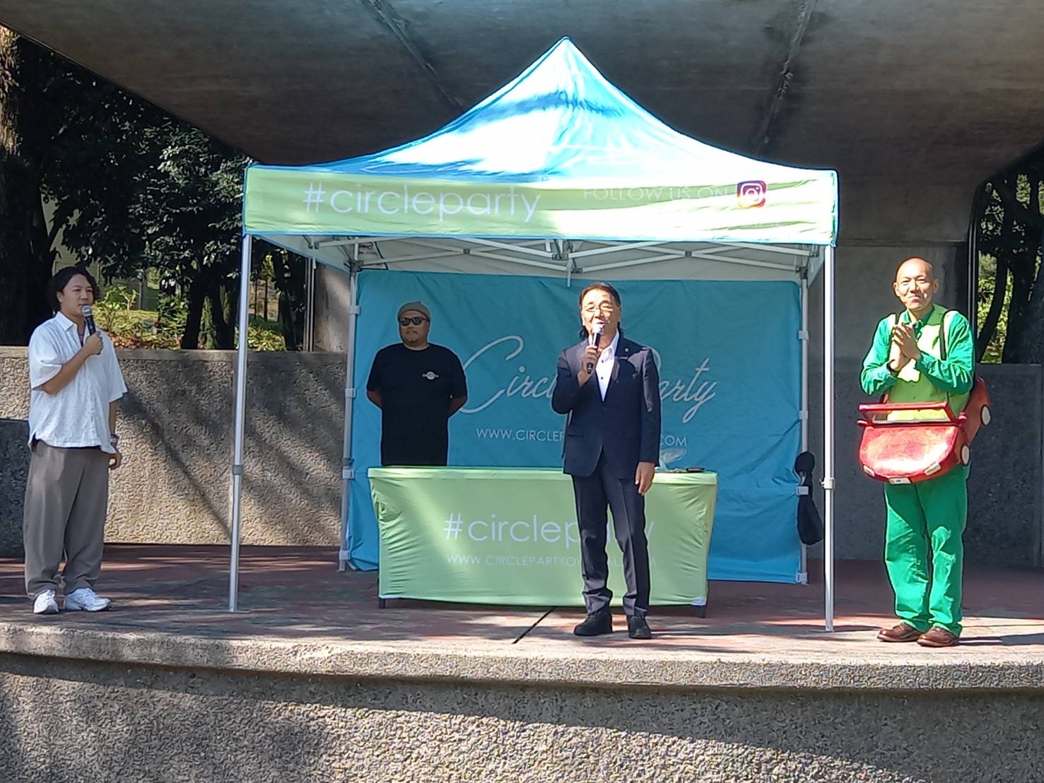 寄附金の受領 寄附金の受領