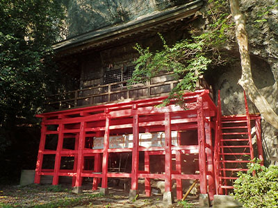 岩井堂観世音御堂の写真