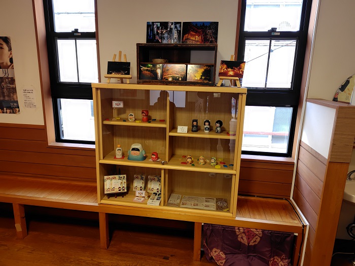 創作こけし等の展示 創作こけし等の展示