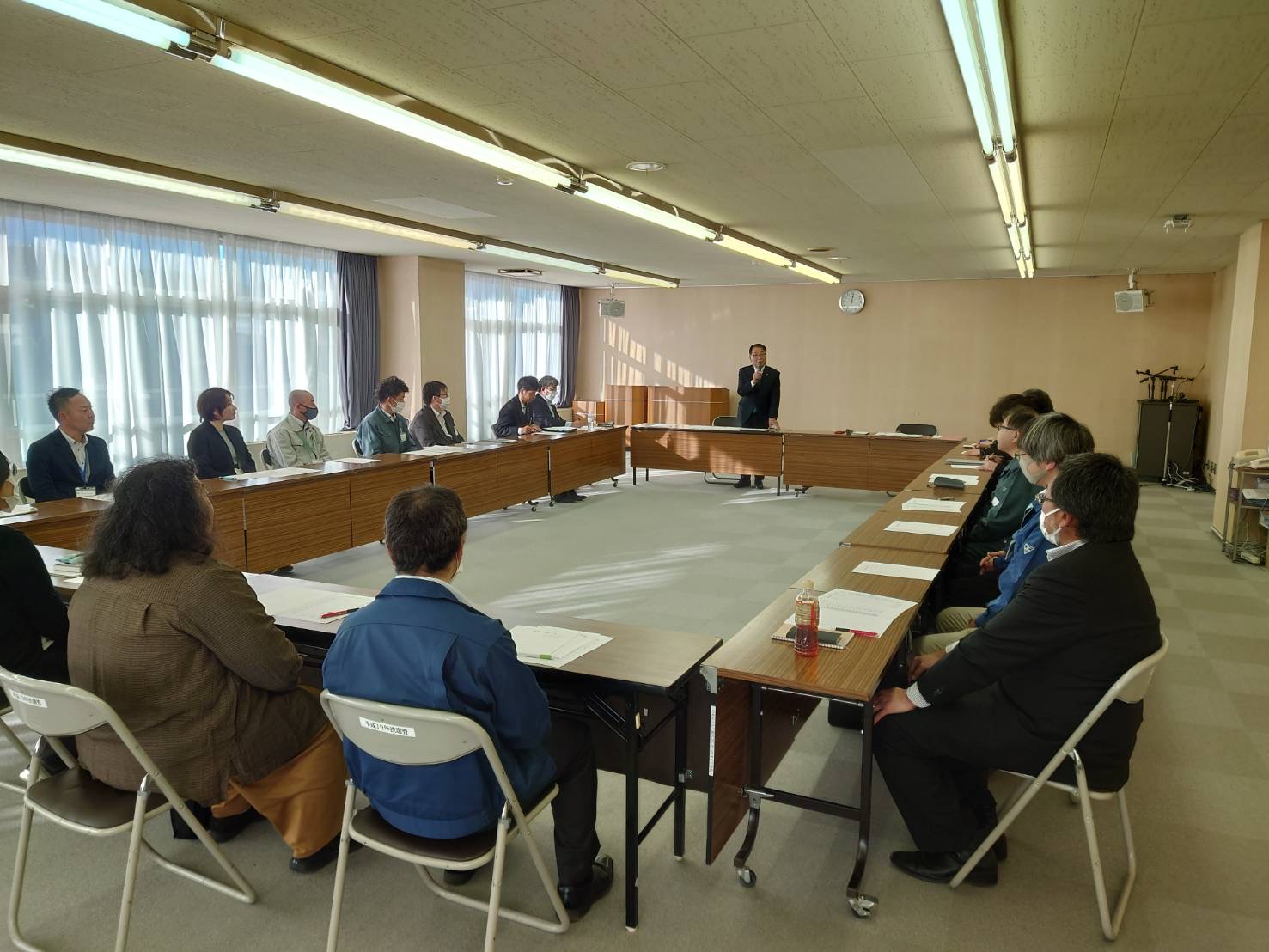 市長と職員との懇談 市長と職員との懇談