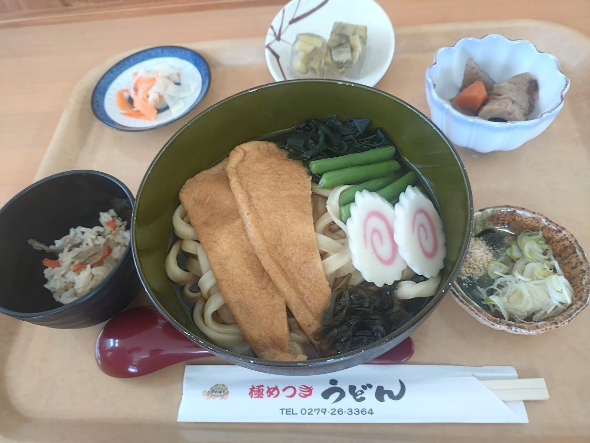 きつねかけうどん きつねかけうどん