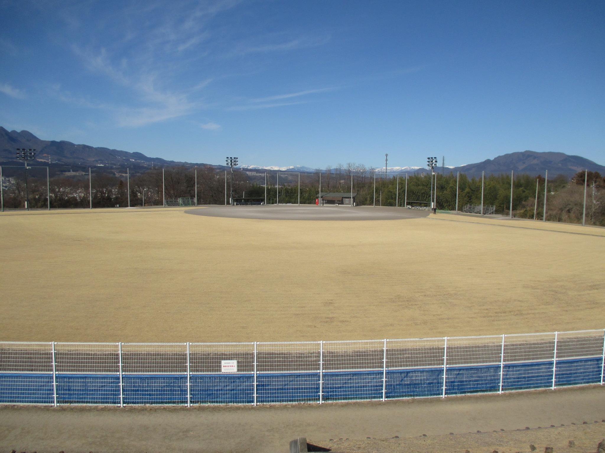 北橘運動場野球場の写真