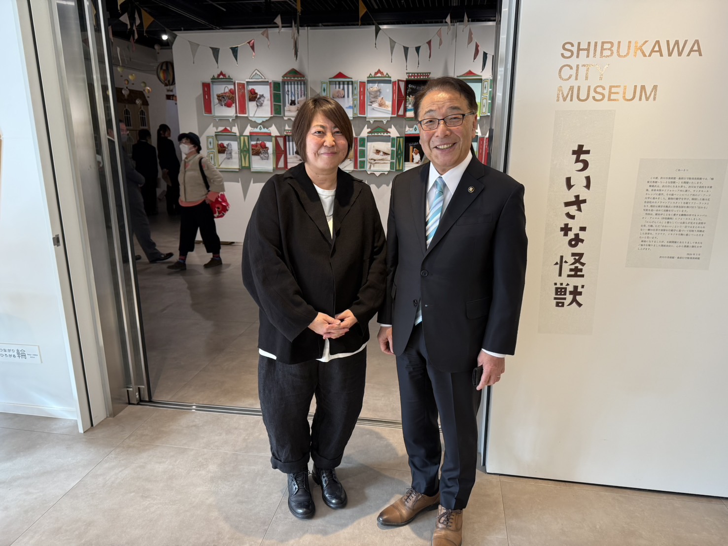 企画展「蜂巣文香展～ちいさな怪獣～」レセプション2