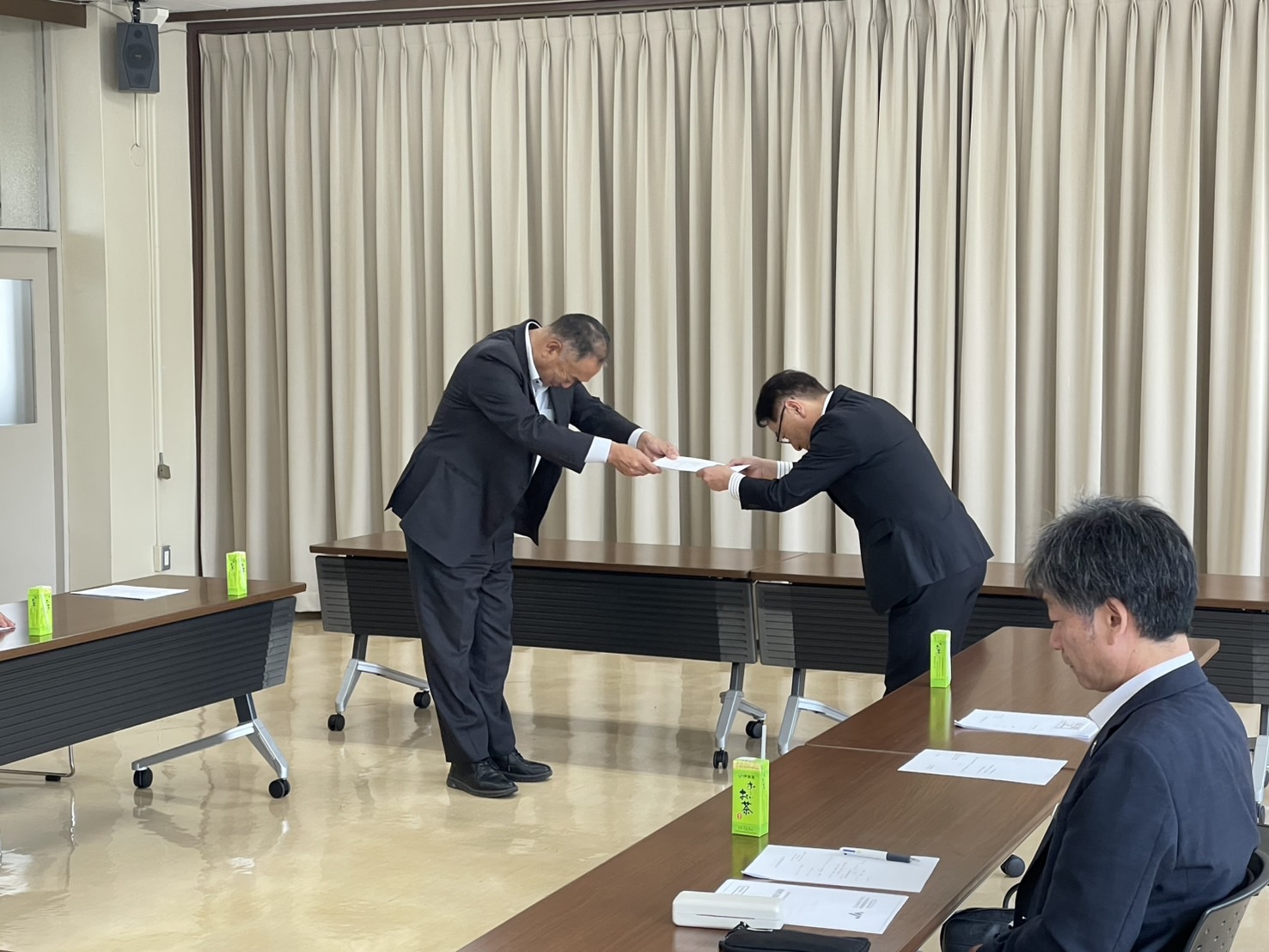 赤城橘農業協同組合役員報酬審議会.jpeg 赤城橘農業協同組合役員報酬審議会.jpeg