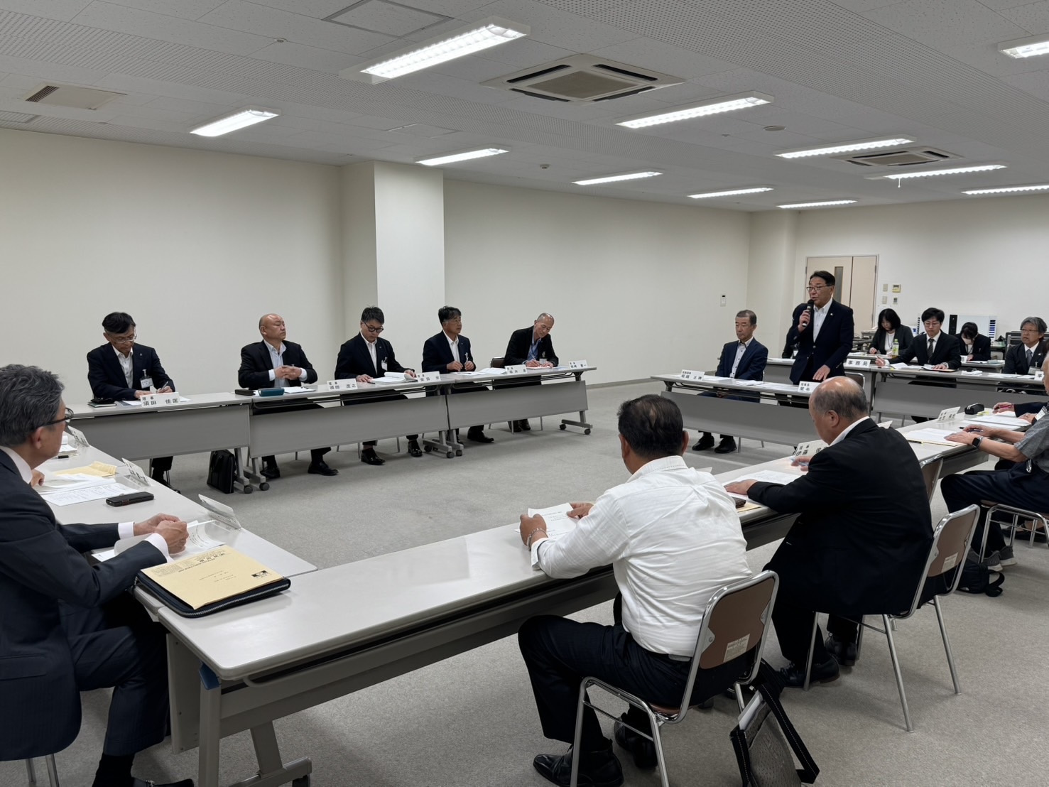 渋川市土地開発公社理事会.jpeg