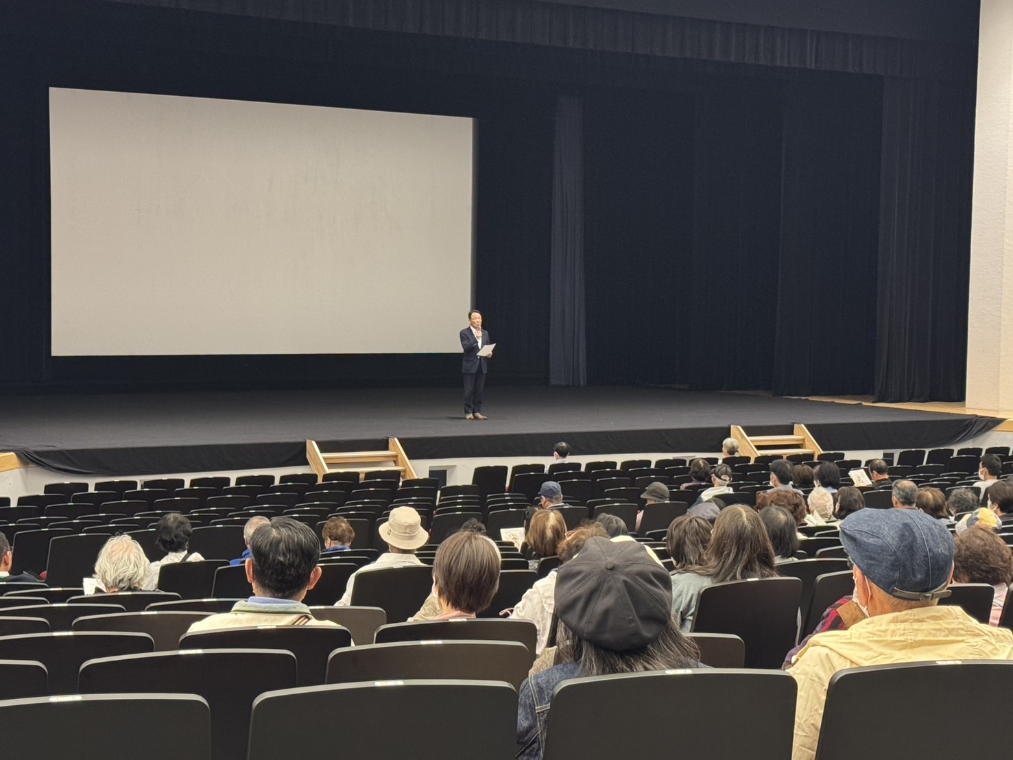 渋川地区在宅医療介護連携支援事業「住民公開講座映画上映会」.jpeg
