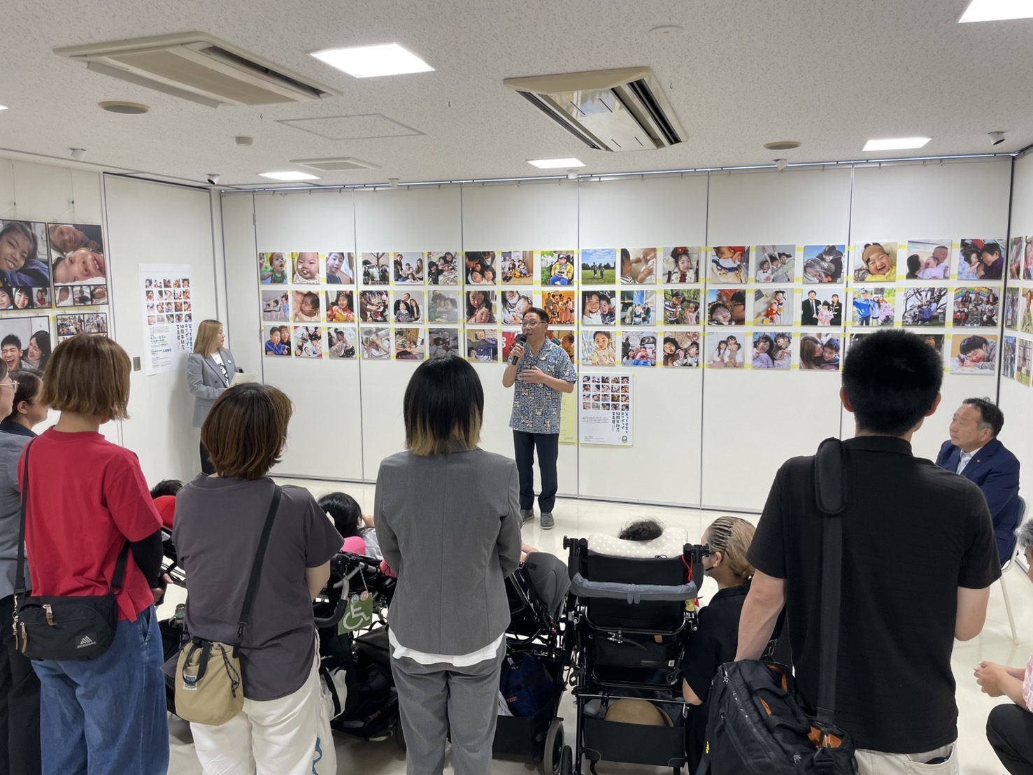 笑って子育てロリポップ10周年記念写真展オープニングセレモニー.jpeg