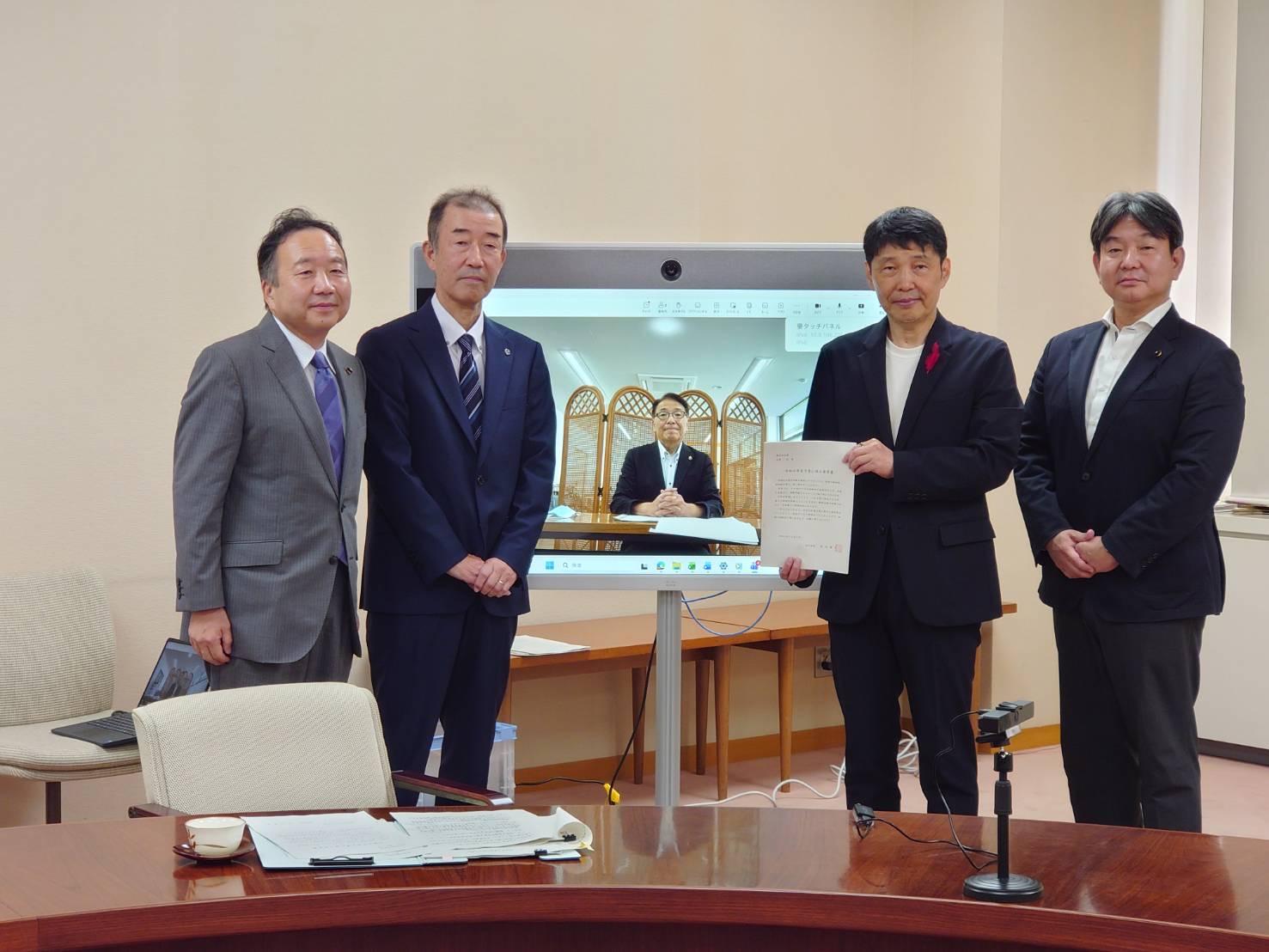 群馬県予算等に関する要望書の提出(県知事).jpeg
